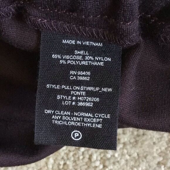 NWT Theory Garnet Pull on Stirrup Pants leggings - Picture 9 of 13